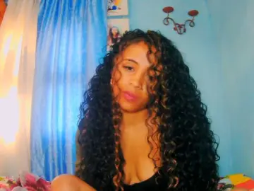 Prettygirls11  live sex cam