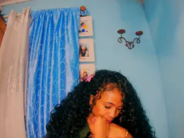 Prettygirls11  live sex cam