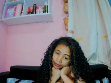 Prettygirls11  live sex cam