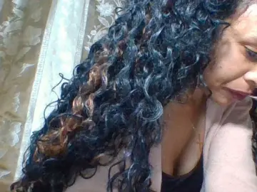 Prettygirls11  live sex cam