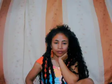 Prettygirls11  live sex cam