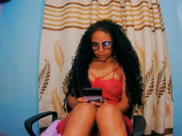 Prettygirls11  live sex cam