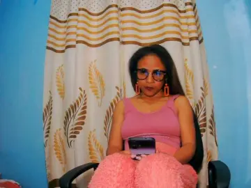 Prettygirls11  live sex cam