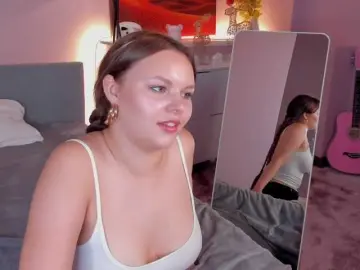 Serinella  live sex cam