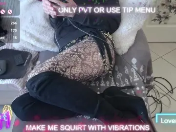 DENERYS  live sex cam