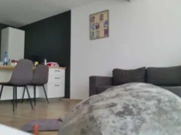 EmilyxJames  live sex cam