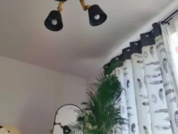 EmilyxJames  live sex cam