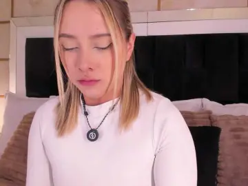 GretaVelvet  live sex cam