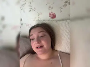 IamLovenda  live sex cam