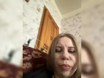 Natasha15  live sex cam