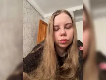 Natasha15  live sex cam