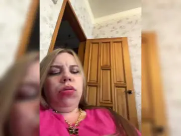 Natasha15  live sex cam