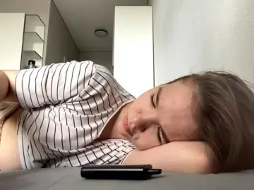 OdeliaBroomhead  live sex cam