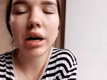 OdeliaBroomhead  live sex cam