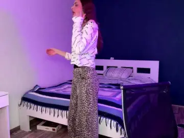 RonnieRose  live sex cam