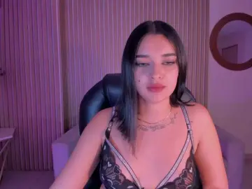 SkyDelacroix  live sex cam