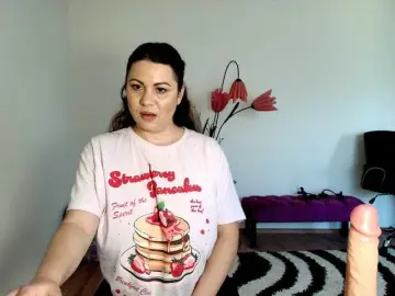 Vixenvibesx  live sex cam