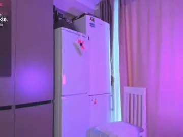 Azur-moon  live sex cam