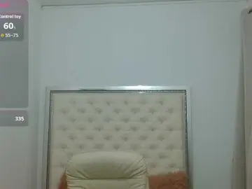 Erykajoyy  live sex cam