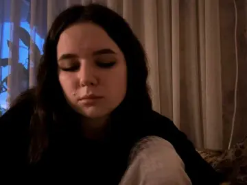 ChrissyGraap  live sex cam