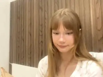 ClotildeBayley  live sex cam