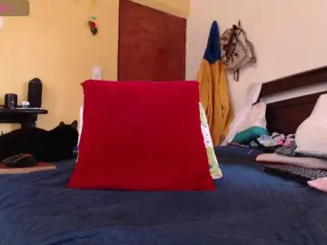 EmmaHenderson  live sex cam