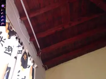 EmmaHenderson  live sex cam