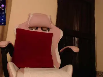 EmmaHenderson  live sex cam