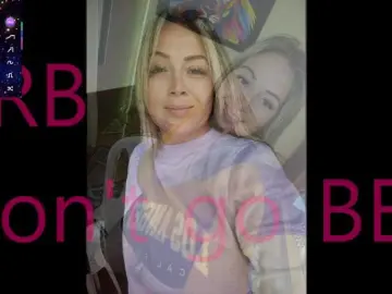 EmmaHenderson  live sex cam