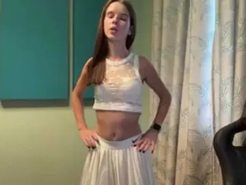 JuicyCutie  live sex cam