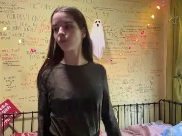 JuicyCutie  live sex cam