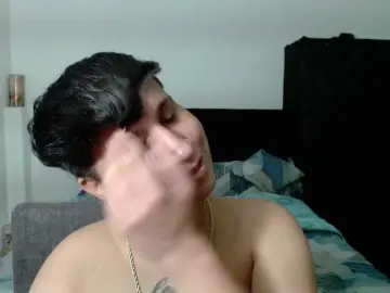 Milan-rs  live sex cam