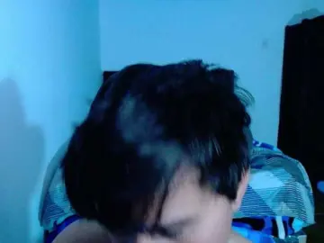 Milan-rs  live sex cam