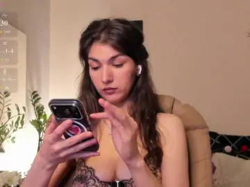MonikaBa  live sex cam