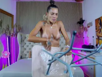 TastyShow  live sex cam