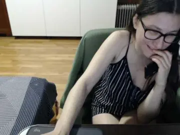Kristineexxx  live sex cam