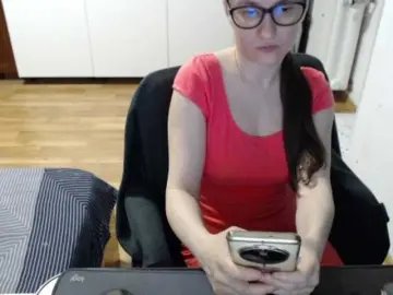 Kristineexxx  live sex cam