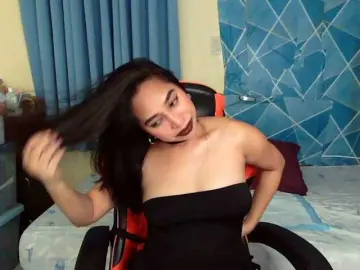 XxTrexie18  live sex cam