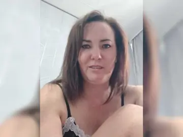 Danozka  live sex cam