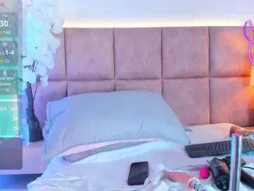 GabbieBenson  live sex cam