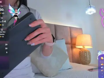 GabbieBenson  live sex cam