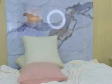 GrasyBenty  live sex cam