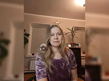 Misslyolika  live sex cam