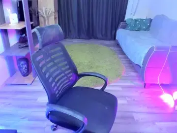 StrippingLady  live sex cam