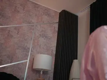 Kimmblaze  live sex cam