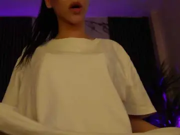 Kimmblaze  live sex cam