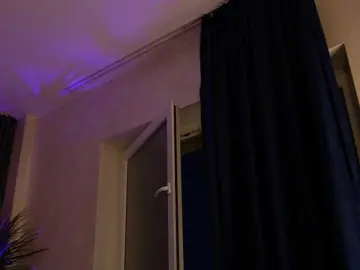 Kimmblaze  live sex cam
