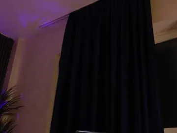 Kimmblaze  live sex cam
