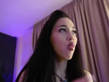 Kimmblaze  live sex cam