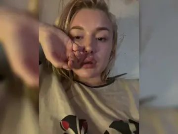 Lyalyavivi  live sex cam